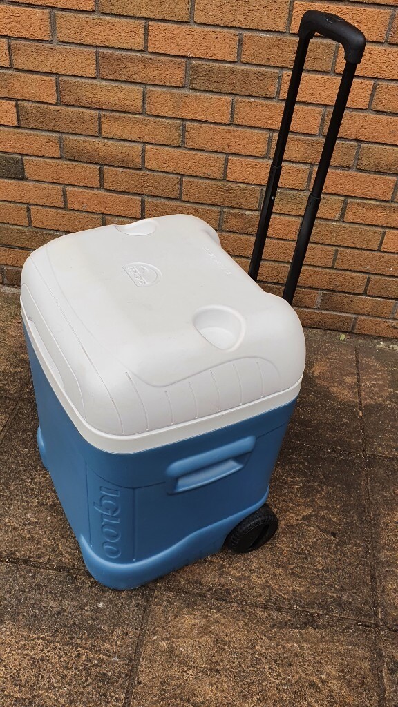 igloo ice cube cooler 70 qt
